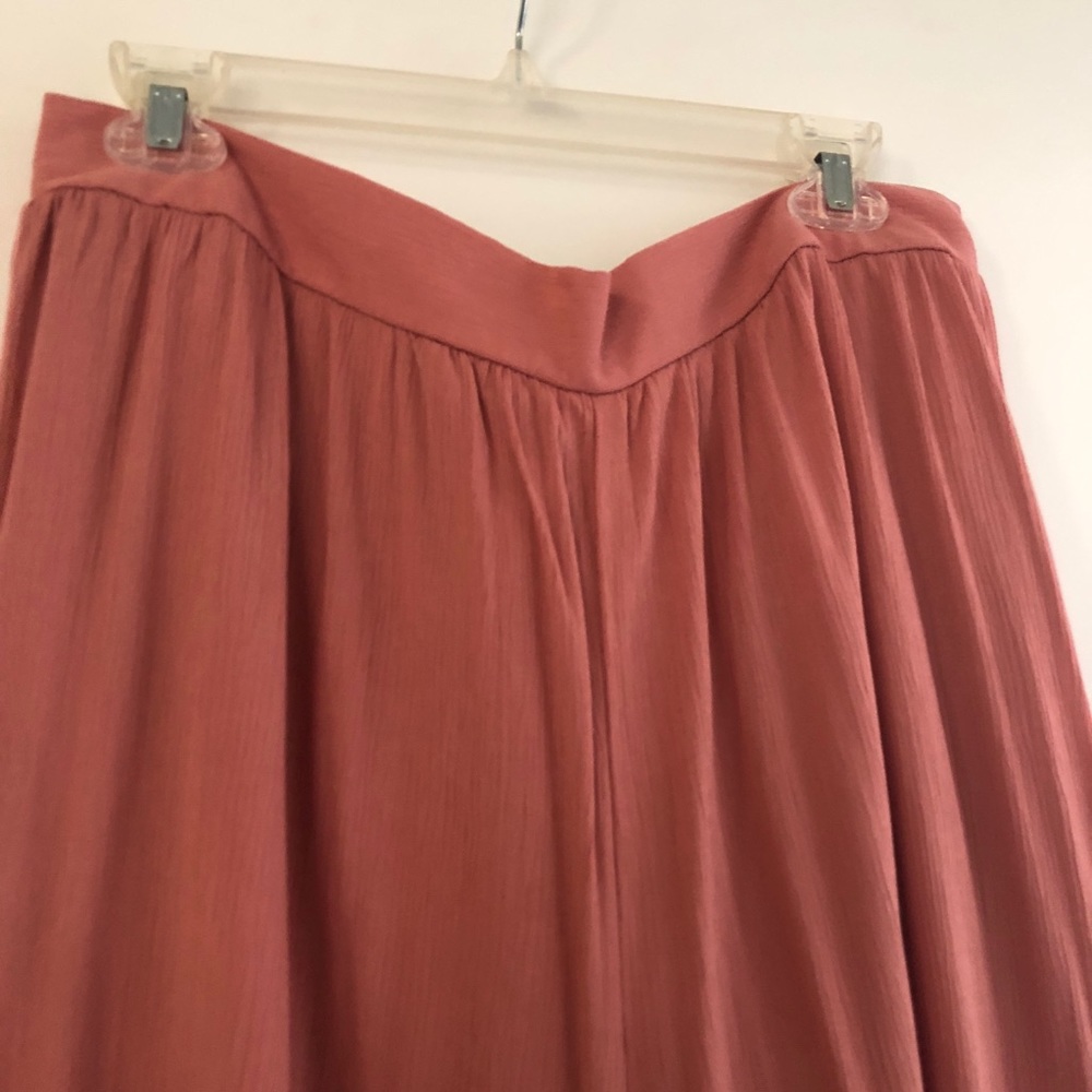 💕 DUSTY ROSE PANTS 💕 - Picture 2 of 5